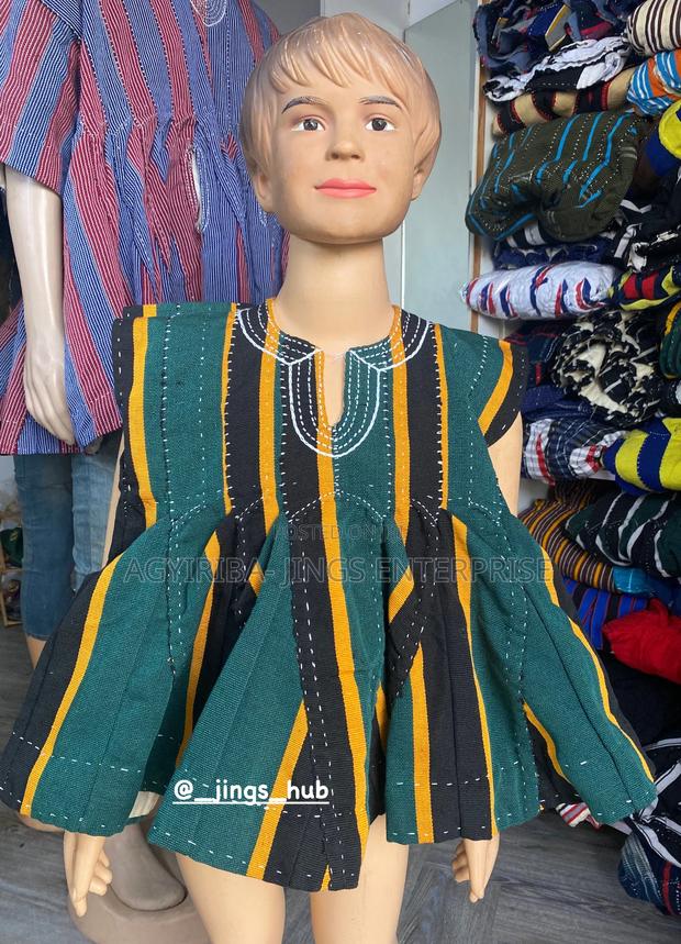 Kids Smock · Photo 1