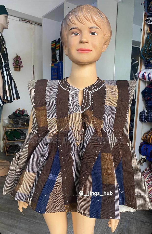 Kids Smock · Photo 2