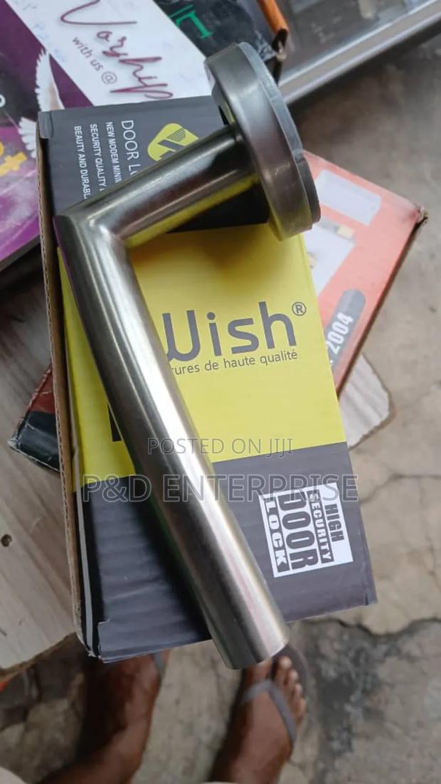 Quality Wooden Door Separate Handle · Photo 1