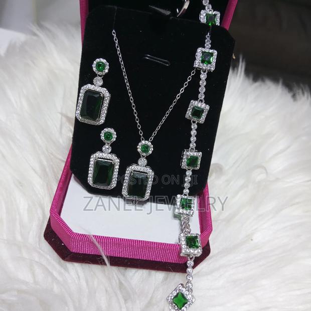 Beautiful Jewelry · Photo 2