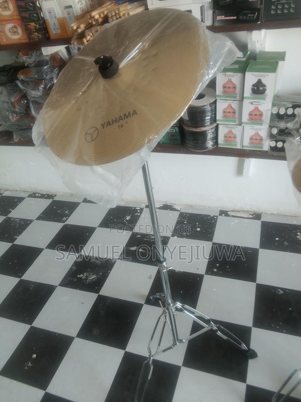 Cymbal + Cymbal Stand · Photo 2