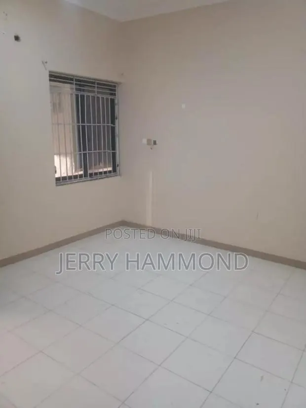 1bdrm Apartment in Tseaddo Round About for rent · Photo 1