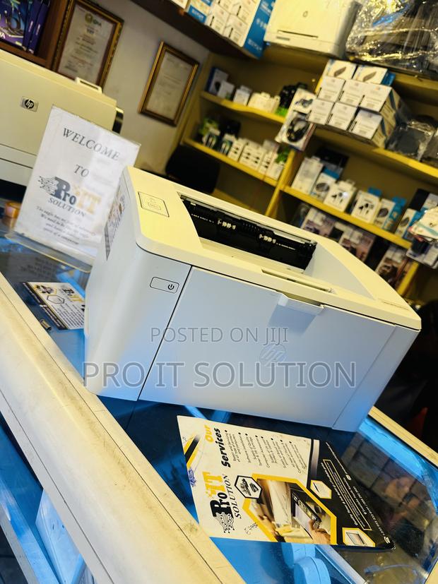 Hp Laserjet M102a · Photo 1