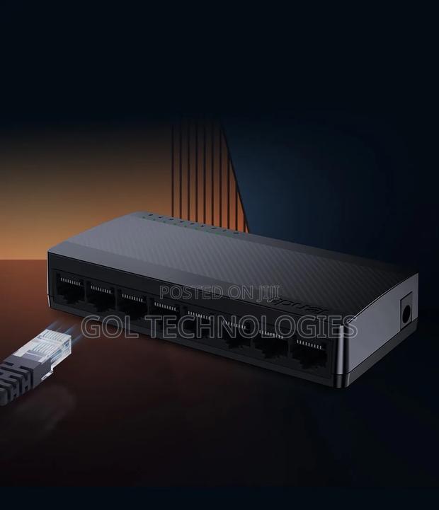 8-Port Gigabit Desktop Switch Sg108m Ethernet Switch · Photo 4