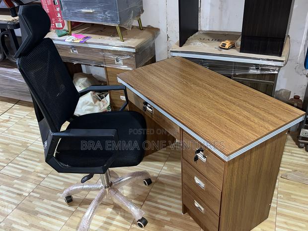 1mx0.5m Table With Chair · Photo 1