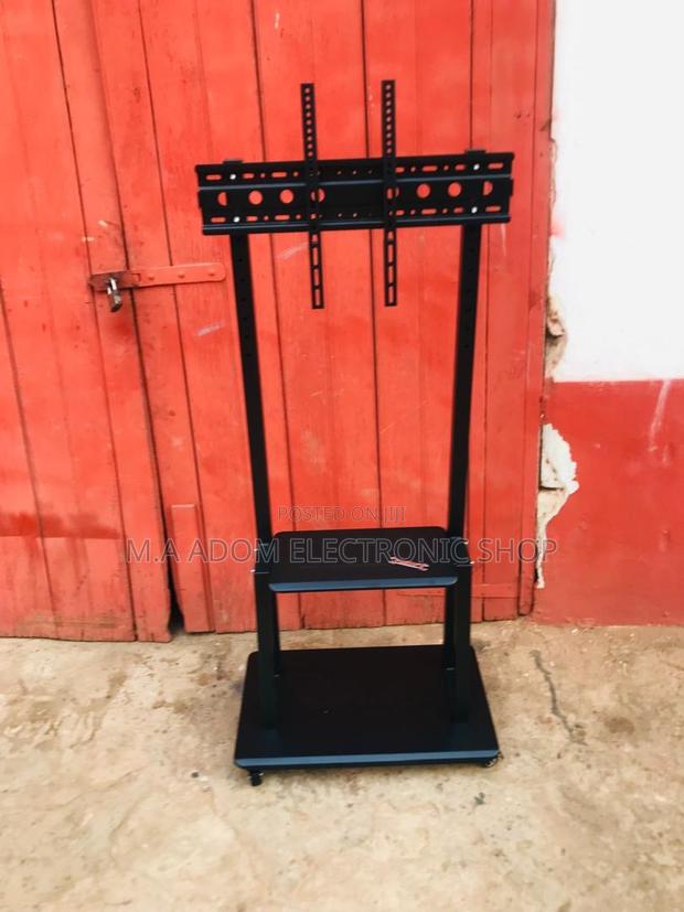 Strong Durable Anti Rust Tv Cart For Led Flat Screens · Photo 1