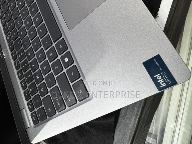 New Laptop Dell Precision 3580 16GB Intel Core Ultra 7 SSD 512GB · Photo 1