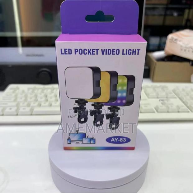Ay-83 Mini Portable RGB Full-Color Photography Selfie Light · Photo 3