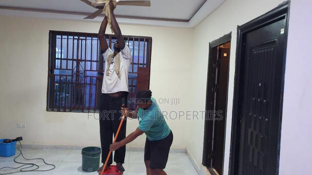 Do You Need a Cleaning Agency Now? · Photo 5