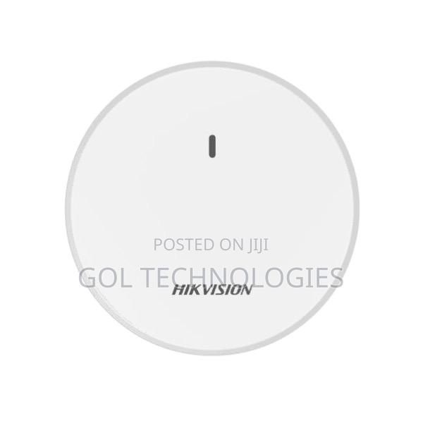 Hikvision Wireless Access Point U6 or Wifi 6 Ds-3wap622e-Si · Photo 2