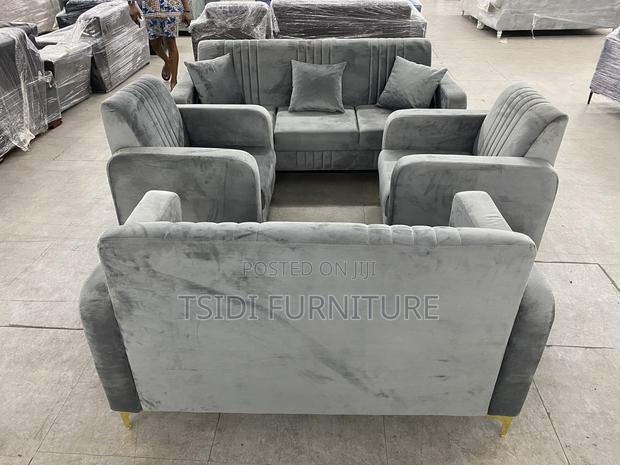 Classic Foreign Sofa Set · Photo 3