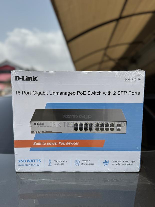 D-Link 16 Port Gigabit Unmanaged Poe Switch 2 SFP Ports · Photo 1