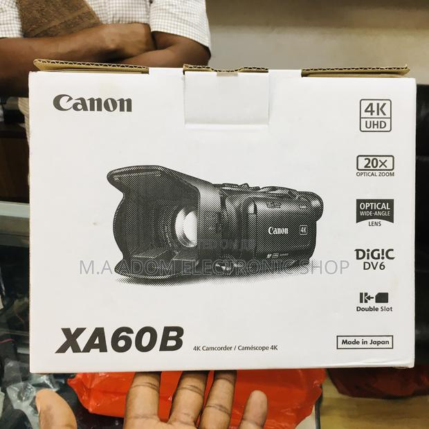 Uhd Xa60b Camcorder · Photo 1
