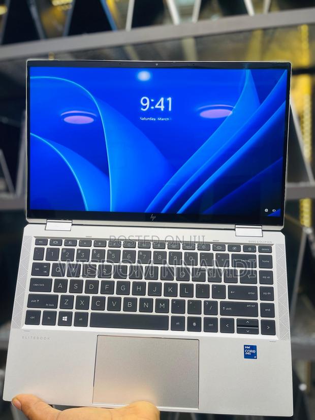 Laptop HP EliteBook 1040 G8 16GB Intel Core i7 SSD 512GB · Photo 1