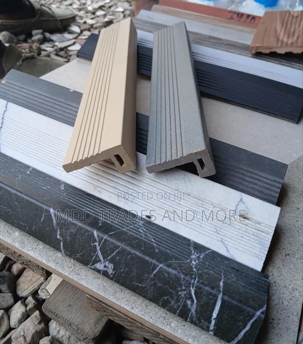 New L- Step Copings Available · Photo 2