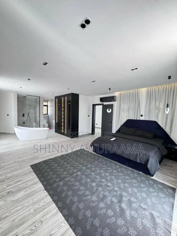 Furnished 4bdrm House in East Legon for sale · Photo 3