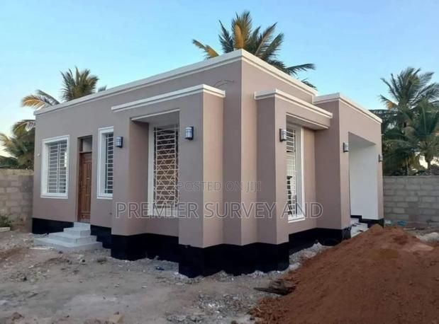 Building Construction Expert · Photo 3