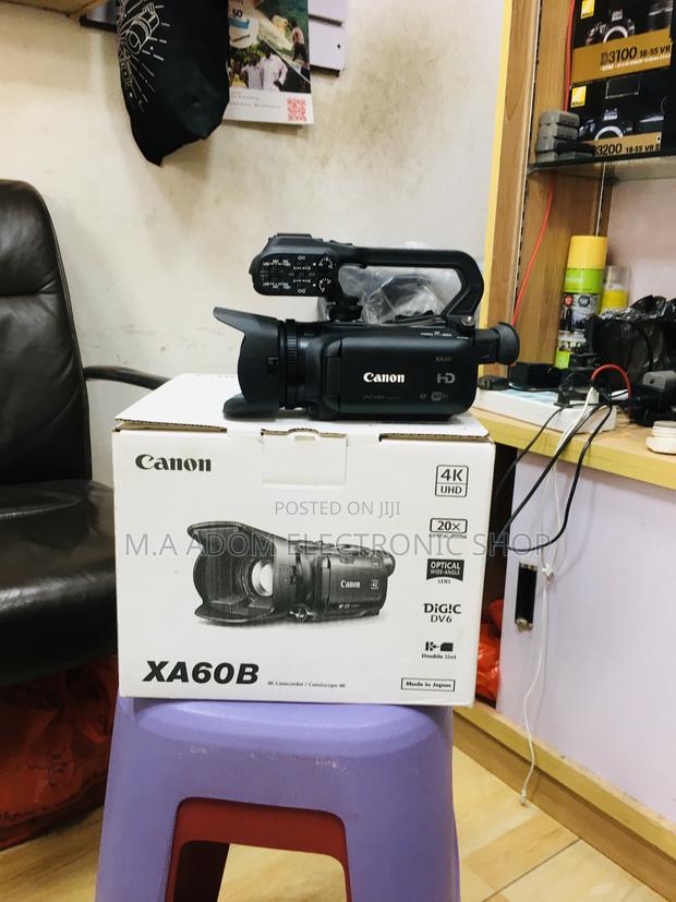 Canon Xa60b With 20x Optical Lens · Photo 1