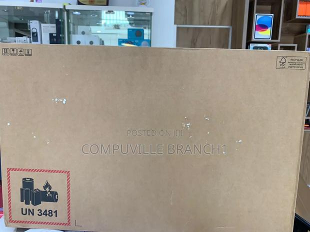 New Laptop Acer Predator Helios Neo 16 16GB Intel Core I9 SSD 1T · Photo 2