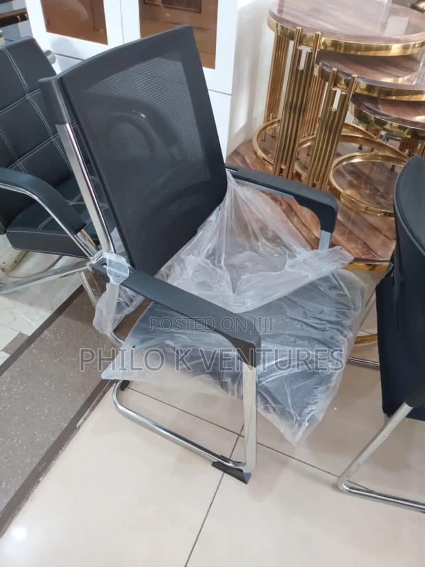 Meeting Chair at Reasonable Cost · Photo 1
