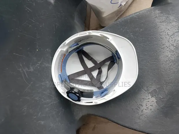 Msa Safety Helmet Without Vents. · Photo 8