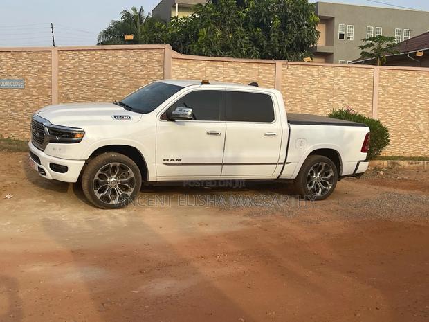 Dodge RAM 1500 3.0 Diesel AWD 2021 White · Photo 4