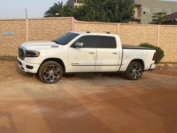 Dodge RAM 1500 3.0 Diesel AWD 2021 White · Photo 5