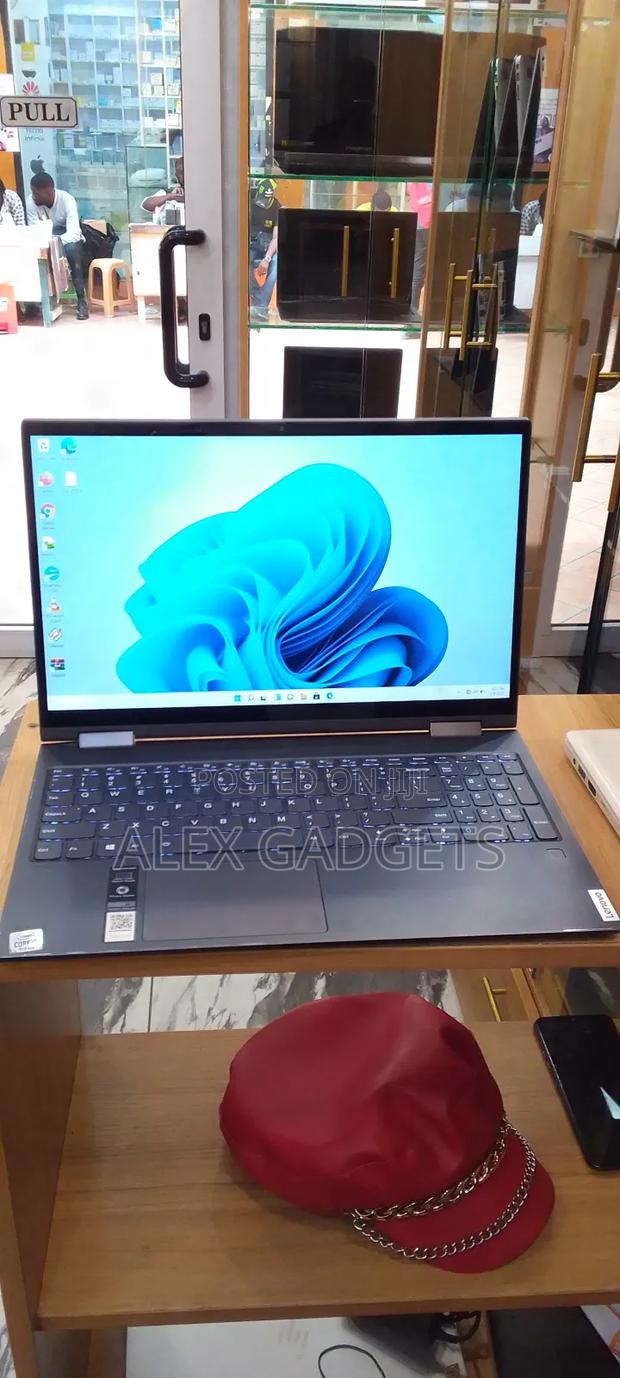 Laptop Lenovo Yoga C740 12GB Intel Core I5 SSD 256GB · Photo 2