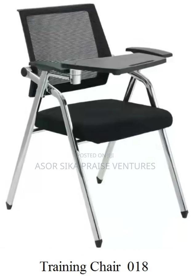 Foldable Desk · Photo 1