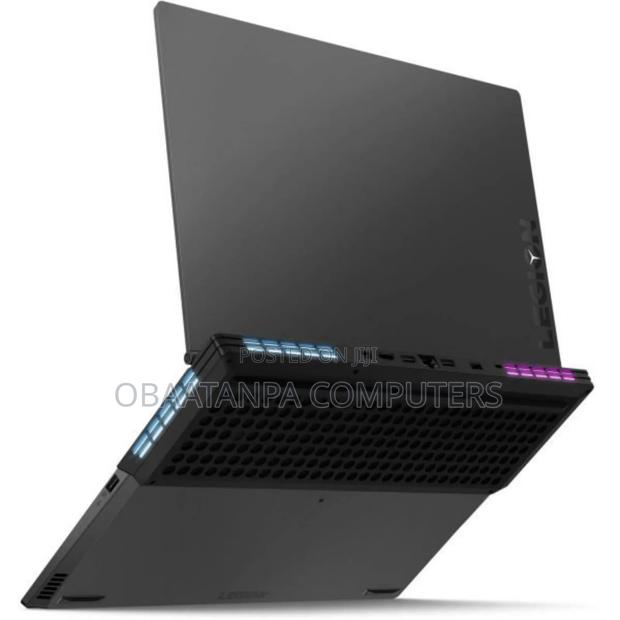 Laptop Lenovo Legion Y740 16GB Intel Core i7 SSD 512GB · Photo 1