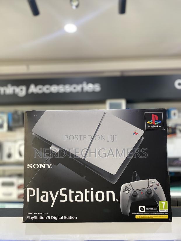 Ps5 30th Anniversary Slim Console · Photo 1