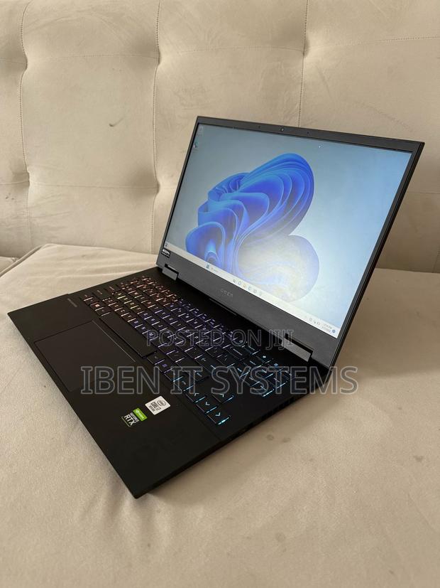 Laptop HP Omen 17t 16GB Intel Core i7 SSHD (Hybrid) 1T · Photo 8
