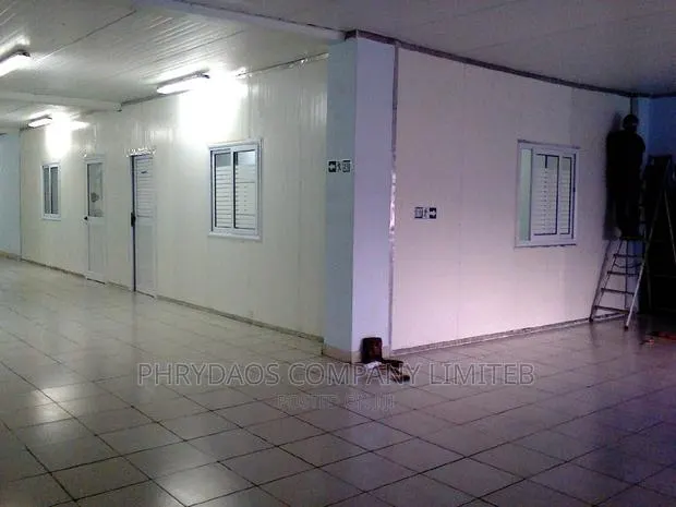 Sandwich/ Insulated Polystyrene Panels · Photo 1