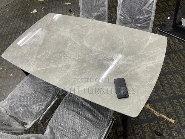 Dining Table With 4 Chairs With Marble Top · Photo 4