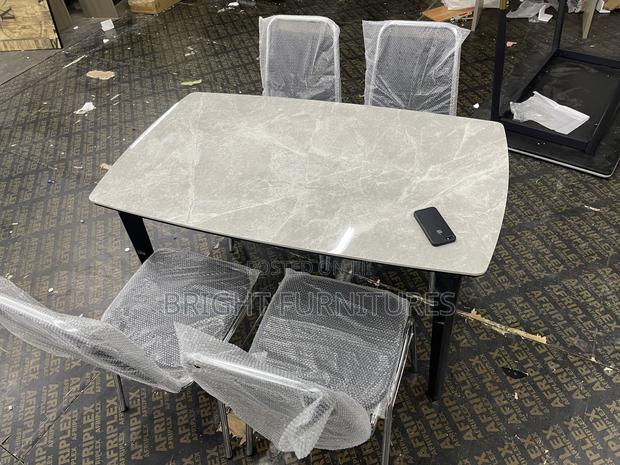 Dining Table With 4 Chairs With Marble Top · Photo 5