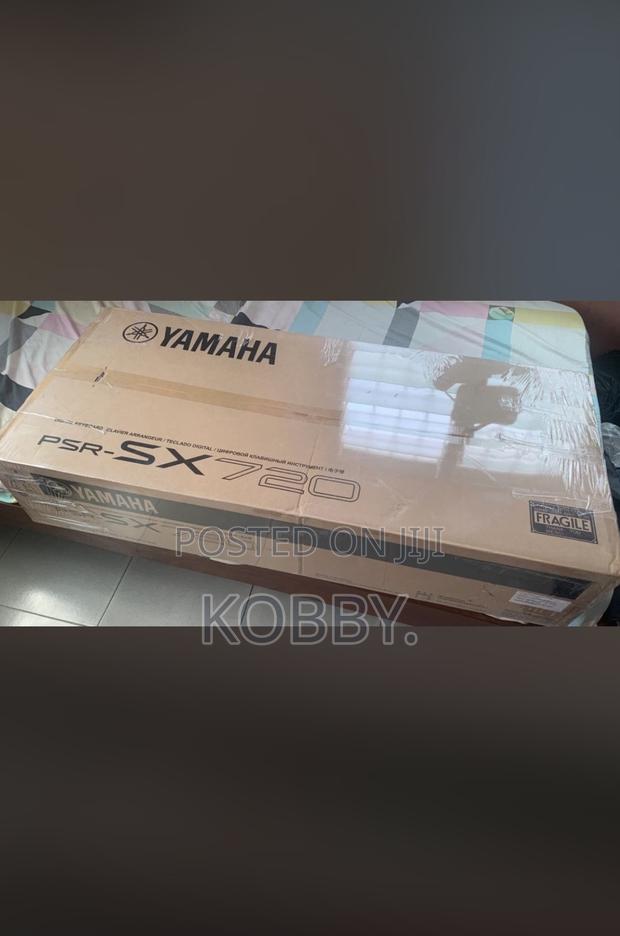 Yamaha PSR Sx720 · Photo 1