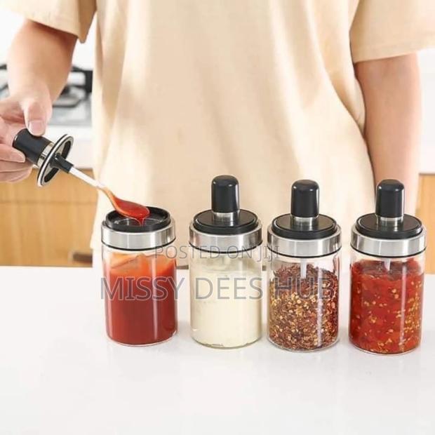 Spice Bottle With Spoon · Photo 3