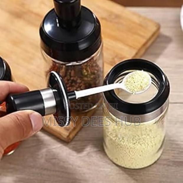 Spice Bottle With Spoon · Photo 5