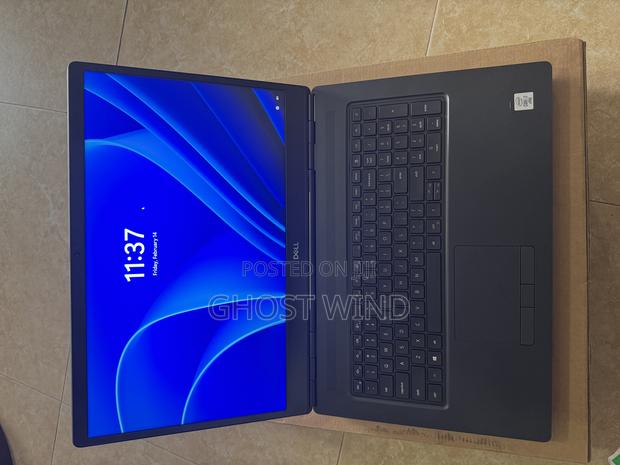 Laptop Dell Precision 7750 32GB Intel Core I7 SSD 512GB · Photo 1