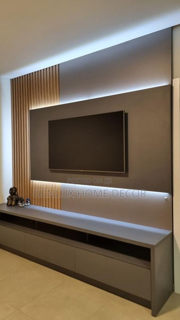 Low-Profile Tv Units for a Minimalist Aesthetic · Photo 1