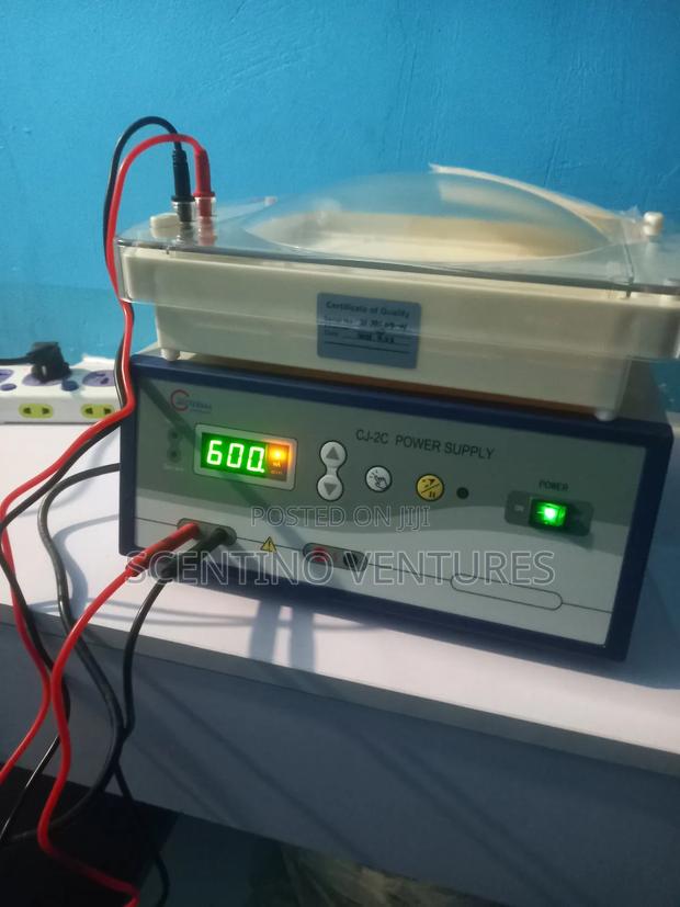 Electrophoresis Machine · Photo 2