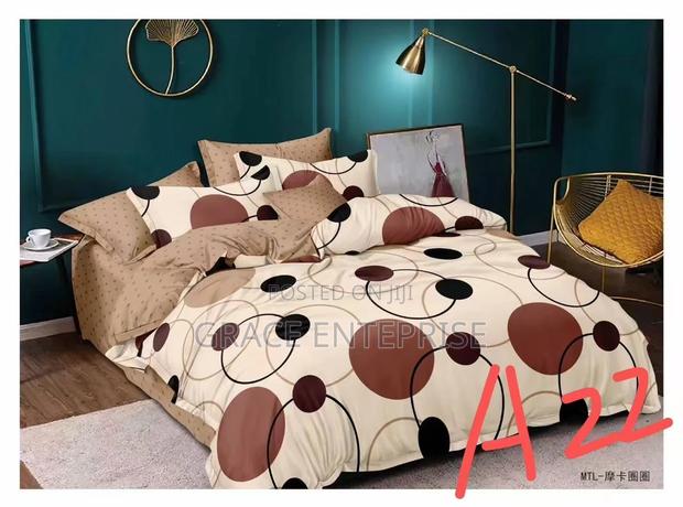 Quality and Luxurious Bedding in Different Colors · Photo 1