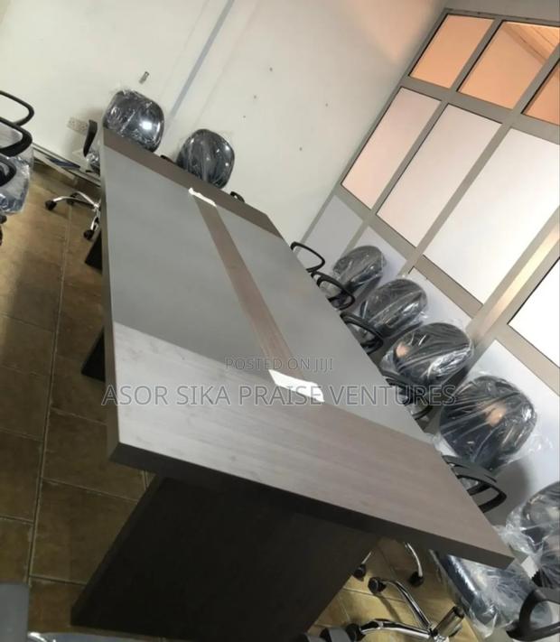 Conference Table · Photo 1