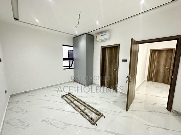 5bdrm House in Nmai Dzorn for sale · Photo 5