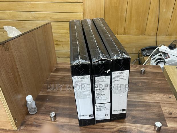 New Laptop HP Victus 15 8GB Intel Core i5 SSD 512GB · Photo 3