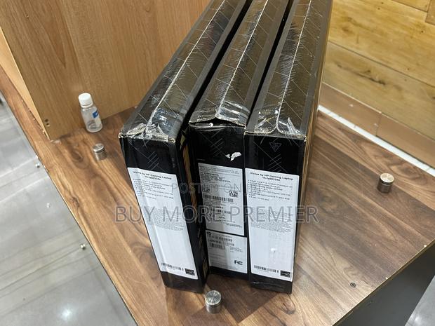 New Laptop HP Victus 15 8GB Intel Core i5 SSD 512GB · Photo 5