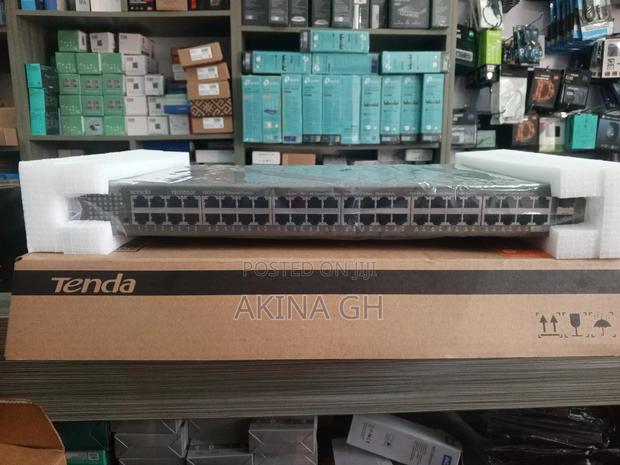Tenda 48 Port Unmanaged Ethernet Switch Teg1050af · Photo 3