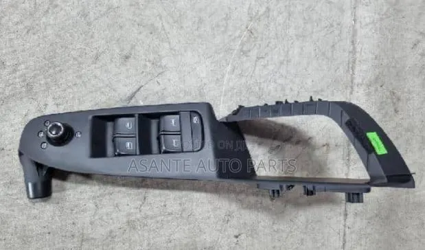 Audi A4 Power Window Switch · Photo 1