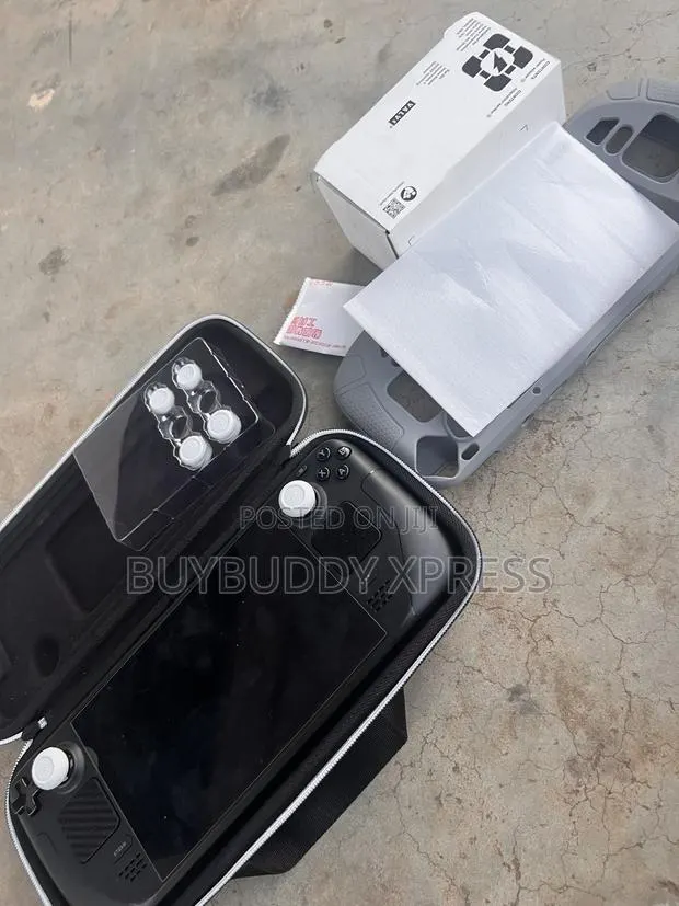 Valve Steamdeck Oled 512GB With Accessories · Photo 2