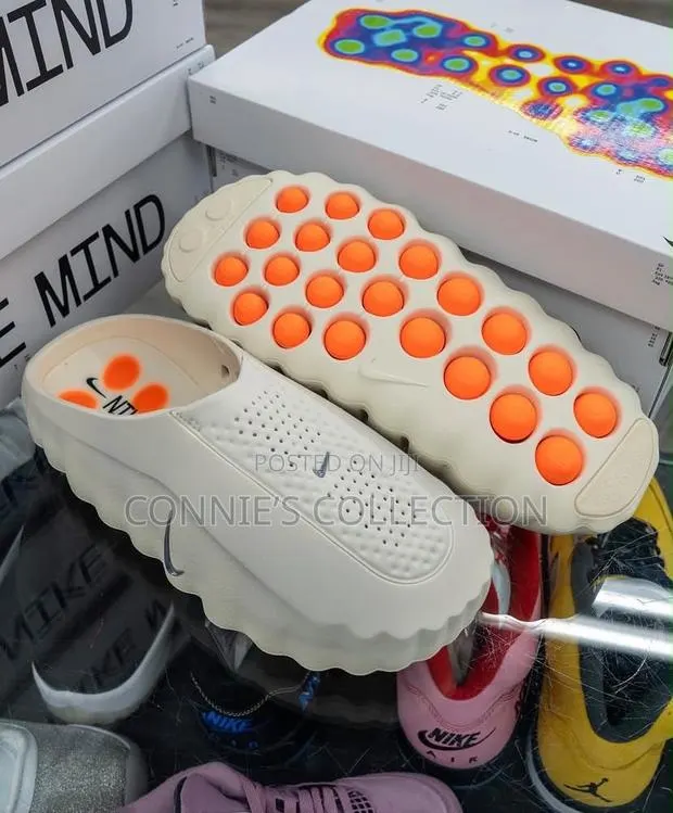 Nike Mind 001 Slide · Photo 1
